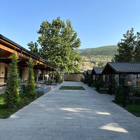 Le Chalet Mont And Restaurant Chorwoq Kültér fotó