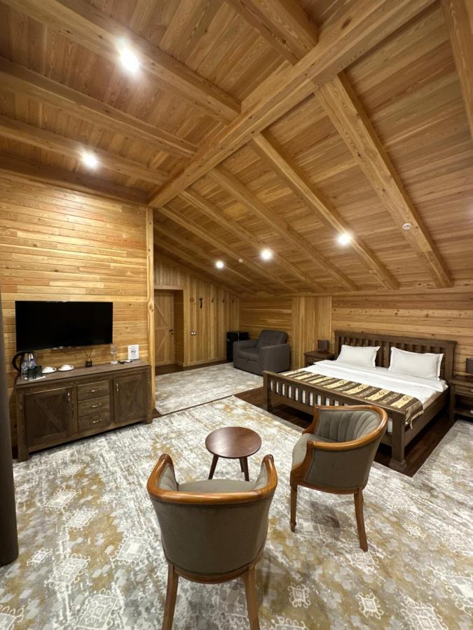 Le Chalet Mont And Restaurant Chorwoq Kültér fotó